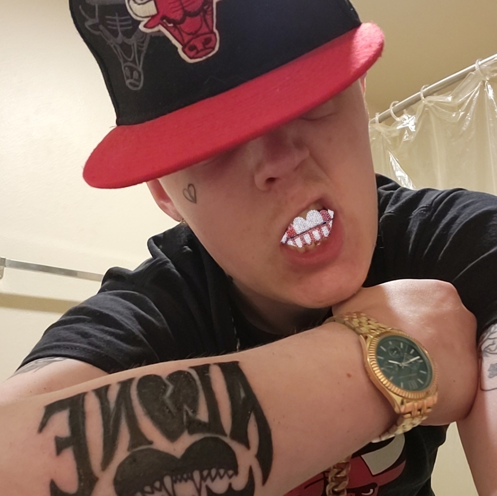 Meet your Posher, Jay